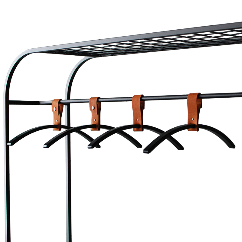 Плечики для одежды Amos Black Clothes Hanger Черный Коричневый в Ульяновске | Loft Concept 