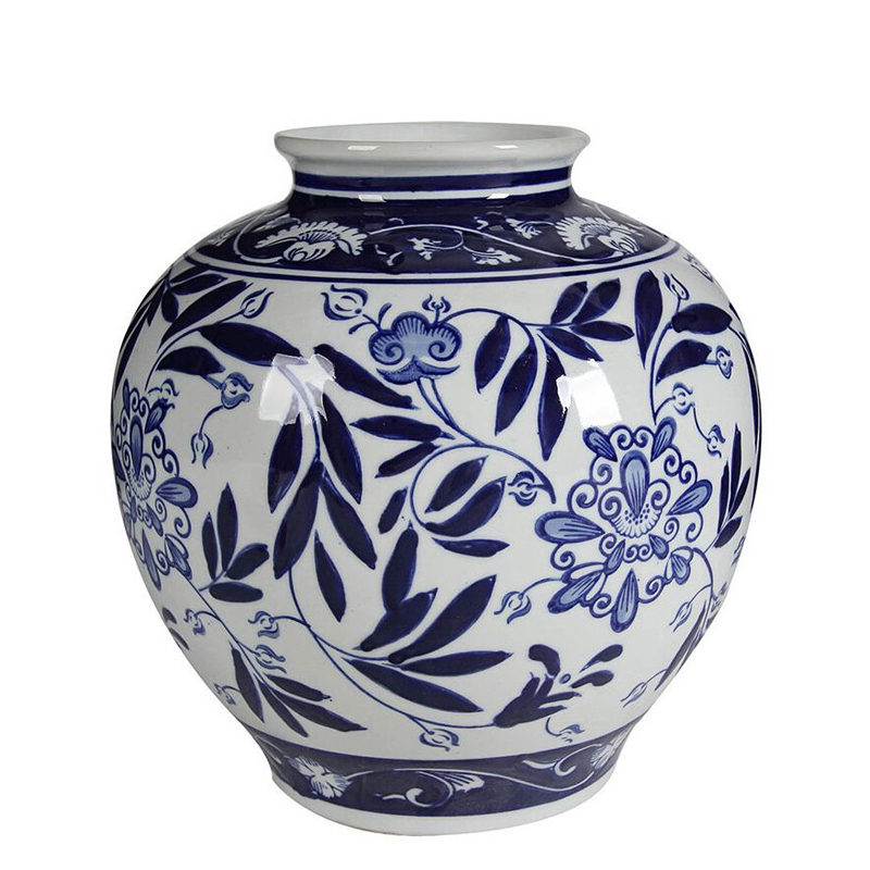 Ваза округлой формы с бело-синим цветочным орнаментом Blue & White Ornament Белый Синий Ваза округлой формы с бело-синим цветочным орнаментом Blue & White Ornament Белый Синий в Ульяновске | Loft Concept