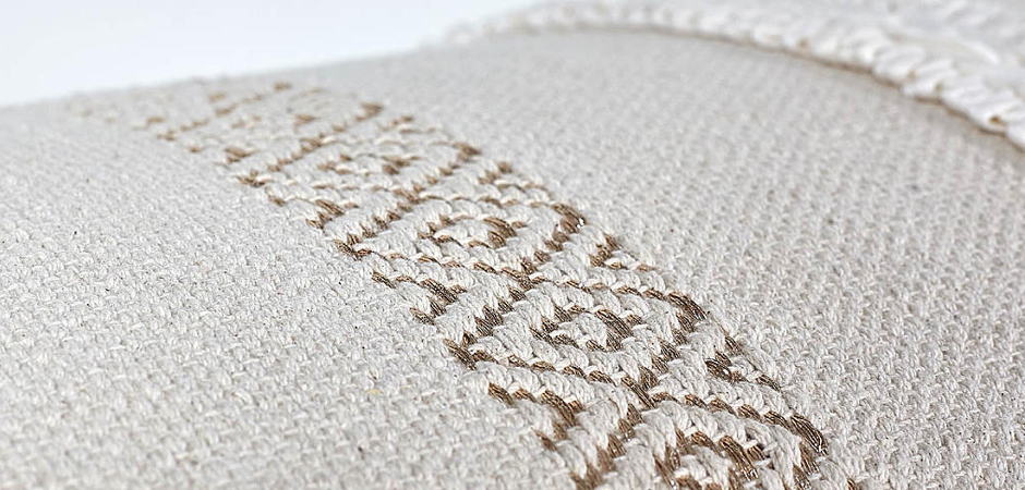 Оттоманка Ivory Kilim Ornament Оттоманка Ivory Kilim Ornament - Loft-Concept в Ульяновске