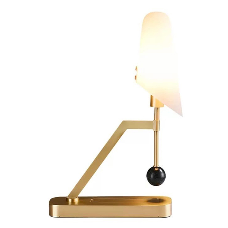 Настольная лампа Gold table lamp with stone Золотой Белый в Ульяновске | Loft Concept 