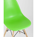 Пластиковый стул на ножках из массива бука Eames Light Green варинант исполнения - 2 | Loft Concept в Ульяновске