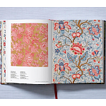 Подарочная  Книга для дизайнеров The Book of Printed Fabrics. 16th - today XXL варинант исполнения - 8 | Loft Concept в Ульяновске