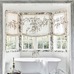 Обои с вышивкой ручной работы Moonlit Garden Original colourway on muslin варинант исполнения - 1 | Loft Concept в Ульяновске