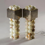 Настольная лампа с основанием из 24 выточенных сферических камней Through Stone варинант исполнения - 3 | Loft Concept в Ульяновске