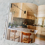 Книга Living Upriver: Artful Homes, Idyllic Lives варинант исполнения - 3 | Loft Concept в Ульяновске