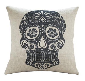 Декоративная подушка Black & White Skull