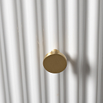 Тумбочка белая круглая с мраморной столешницей Thoroughbass варинант исполнения - 2 | Loft Concept в Ульяновске