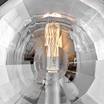 Бра округлой формы с многогранным стеклянным плафоном Hinkley варинант исполнения - 5 | Loft Concept в Ульяновске