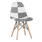 Пластиковый стул на ножках из массива бука Eames Черно-Белый Пэчворк варинант исполнения - 1 | Loft Concept в Ульяновске