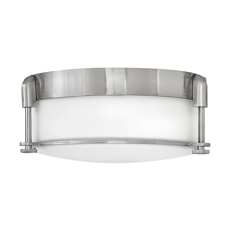 Потолочный светильник для ванных комнат цвета никель с плафоном из опалового стекла и декоративными держателями Hinkley Никель Белый в Ульяновске | Loft Concept 