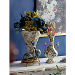 Ваза белого цвета из фарфора с цветочным рисунком и бронзовыми ручками с фигурками птиц Eden Garden porcelain and bronze варинант исполнения - 6 | Loft Concept в Ульяновске