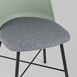 Стул из прочного пластика на металлическом основании Anora Green  варинант исполнения - 7 | Loft Concept в Ульяновске