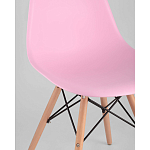 Пластиковый стул на ножках из массива бука Eames Pink варинант исполнения - 2 | Loft Concept в Ульяновске