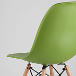 Пластиковый стул на ножках из массива бука Eames Green варинант исполнения - 3 | Loft Concept в Ульяновске
