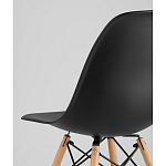 Пластиковый стул на ножках из массива бука Eames Black варинант исполнения - 3 | Loft Concept в Ульяновске