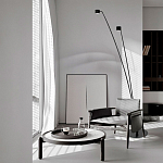 Торшер с изогнутой черной металлической стойкой и цилиндрическим плафоном Davide Groppi варинант исполнения - 7 | Loft Concept в Ульяновске