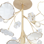 Потолочный светильник с золотыми ветвями и белыми лепестками на круглом рельефном основании Wintery flovers варинант исполнения - 2 | Loft Concept в Ульяновске