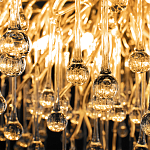 Люстра подвесная с прозрачными стеклянными подвесками в форме капель Диаметр 100 см Droplet Chandelier варинант исполнения - 10 | Loft Concept в Ульяновске