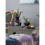 Ваза темно-синяя фарфоровая на бронзовой подставке с ажурным ободком и изогнутыми ручками Eden Garden варинант исполнения - 5 | Loft Concept в Ульяновске