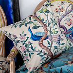 Подушка декоративная с изображением птицы в саду Beige Chinoiserie Blue Bird in the Garden Cushion варинант исполнения - 2 | Loft Concept в Ульяновске