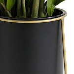 Кашпо из металла и латуни Elegance Elevated Planters черное варинант исполнения - 4 | Loft Concept в Ульяновске