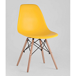 Пластиковый стул на ножках из массива бука Eames Yellow варинант исполнения - 1 | Loft Concept в Ульяновске