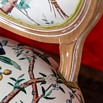 Стул из массива бука бежевый с изображением птиц и цветов Beige Green Chinoiserie Peach Garden Chair варинант исполнения - 4 | Loft Concept в Ульяновске