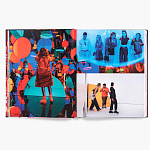 Книга по искусству Yayoi Kusama: I Spend Each Day Embracing Flowers варинант исполнения - 6 | Loft Concept в Ульяновске