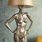 Лампа MANNEQUIN LAMP с абажуром руки на талии варинант исполнения - 8 | Loft Concept в Ульяновске