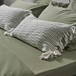 Чехол на подушку мятного цвета с бахромой и объемным узором Ethnic mix варинант исполнения - 5 | Loft Concept в Ульяновске