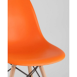Пластиковый стул на ножках из массива бука Eames Orange варинант исполнения - 2 | Loft Concept в Ульяновске