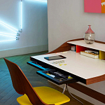 Письменный стол с 2-мя чёрными выдвижными ящиками и нишей с цветными разделителями Ballan варинант исполнения - 6 | Loft Concept в Ульяновске