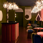 Обои ручная роспись Chez Nina by India Mahdavi Standard colourway on Perfect Green slub silk варинант исполнения - 1 | Loft Concept в Ульяновске