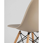Пластиковый стул на ножках из массива бука Eames Beige варинант исполнения - 3 | Loft Concept в Ульяновске