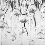 Люстра подвесная с прозрачными стеклянными подвесками в форме капель Диаметр 80 см Droplet Chandelier варинант исполнения - 9 | Loft Concept в Ульяновске