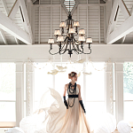 Люстра бронзового цвета с бежевыми абажурами из органзы в классическом стиле Hinkley варинант исполнения - 3 | Loft Concept в Ульяновске