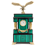 Часы настольные из натурального камня Малахит с декором в виде орла Eagle Stone Clock варинант исполнения - 1 | Loft Concept в Ульяновске