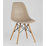 Пластиковый стул на ножках из массива бука Eames Beige варинант исполнения - 1 | Loft Concept в Ульяновске