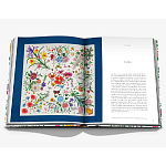 Подарочная коллекционная книга для дизайнеров Gucci. The Art of Silk Assouline варинант исполнения - 6 | Loft Concept в Ульяновске