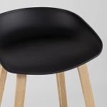 Барный стул на ножках из натурального дерева Boras Black варинант исполнения - 7 | Loft Concept в Ульяновске