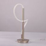 Настольная лампа белым изогнутым плафоном на круглой подставке Luke Lampco Tracer Lamp варинант исполнения - 8 | Loft Concept в Ульяновске