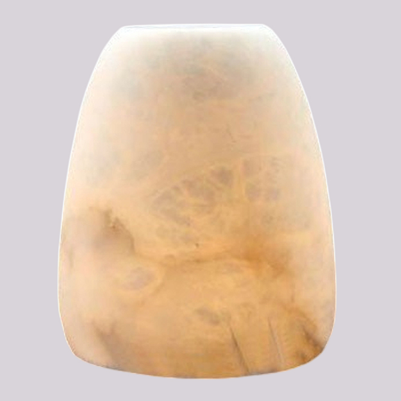 Настольная лампа в форме трапеции из натурального камня Soft Glow of Stone Латунь Белый Настольная лампа в форме трапеции из натурального камня Soft Glow of Stone Латунь Белый в Ульяновске | Loft Concept