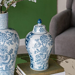 Ваза с крышкой и голубым цветочным рисунком на белом фоне Blue & White Ornament варинант исполнения - 4 | Loft Concept в Ульяновске