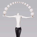 Торшер черно-белая статуэтка Девушка Girl Carries Light Balls варинант исполнения - 2 | Loft Concept в Ульяновске