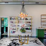 Люстра с 15-ю белыми  плафонами с золотой внутренней поверхностью Hinkley варинант исполнения - 4 | Loft Concept в Ульяновске