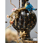 Ваза черная фарфоровая с  узором и бронзовым декором в виде веток с фарфоровой птичкой и цветами Eden Garden варинант исполнения - 3 | Loft Concept в Ульяновске