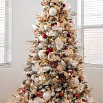 Заснеженная Новогодняя Ель с золотыми листьями и цветами в комплекте варинант исполнения - 1 | Loft Concept в Ульяновске