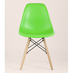 Пластиковый стул на ножках из массива бука Eames Light Green варинант исполнения - 4 | Loft Concept в Ульяновске