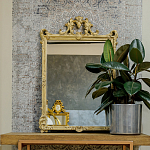 Зеркало настенное в раме бежевого цвета с эффектом старины Classic Ornament Mirror варинант исполнения - 2 | Loft Concept в Ульяновске