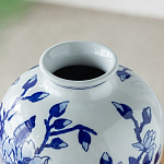 Ваза с бело-синей росписью и изображением цветов Blue & White Ornament варинант исполнения - 3 | Loft Concept в Ульяновске